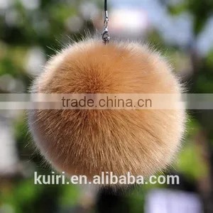 Eco-friendly Hot Sale 8cm Dyed Colour Faux Fur Trimming Furry Pompom Ball Rabbit Fur Keychain thumbnail-2