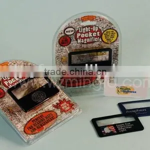 Wallet Size LED Magnifier Card, Illuminated Magnifier thumbnail-1