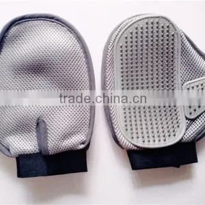 Hot Cut Hand Shaped Dogs & Cats Pet Grooming Bath Massage Glove Brush Comb thumbnail-6
