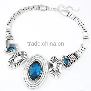 Hot!china Wholesale Fashion American and European Popular Exquisite Noble Crystal Silver Alloy Oval Charm Statement Necklace thumbnail-2