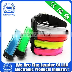 2015 Hot Selling LED Reflective Electric Dog Collar With LED Light thumbnail-4