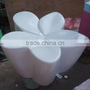 White Fiberglass Leisure Flower Stool thumbnail-1