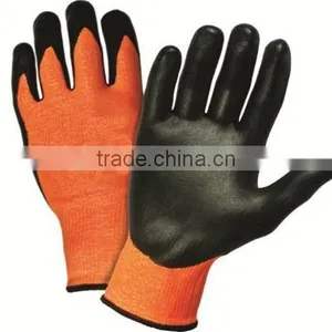Glove thumbnail-1