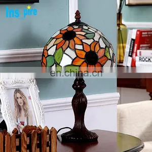 Factory Price Vintage Fancy Interior Small Tiffany Style Stained Glass Table Lamp thumbnail-4