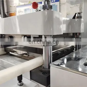 UTM420Z Auto Adhesive Market Label Flatbed Die Cutting Machine, Flat Bed Screen Safeguard Printed Label Punching Press Cutter thumbnail-4