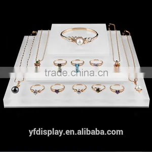 Customized Acrylic Jewellery Display Stand thumbnail-4