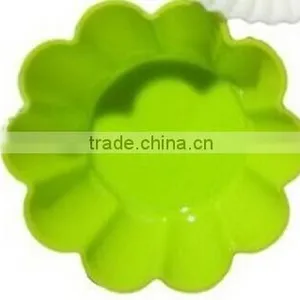 Bear Shape Silicone Cake Mould thumbnail-2