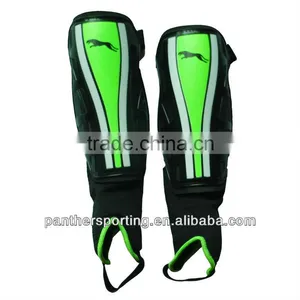 Professional Soccer Plastic Shin Guards, Black Shin Guard thumbnail-1