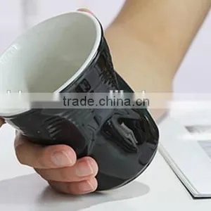 Cheaper Ceramic Crinkle Cup in Creative Shape thumbnail-3