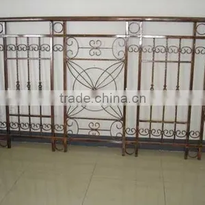 Decorative Metal Railing thumbnail-1