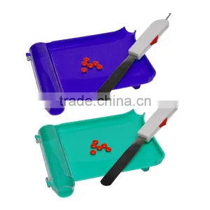 Plastic Pill Counting Tray Set thumbnail-1
