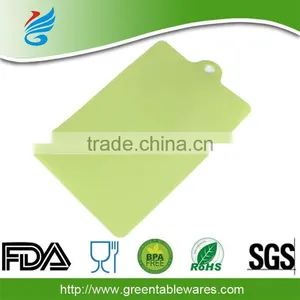 Colorful Good Quality Chopping Block Plastic Chopping Block thumbnail-1