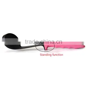 4PCS Colorful Self-standing Nylon Kitchen Utensils Set thumbnail-3