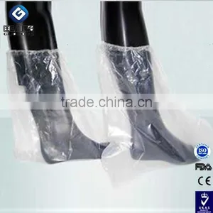 Disposable PE or CPE Plastic Boot Shoe Cover thumbnail-3