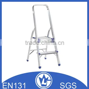 Portable Aluminium Ladder With Rubber Cover Step, Safety Handrail GS and EN131 Approval thumbnail-2