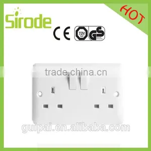 UK BS Standard Bakelite Materials 13a Single Pole Switched Socket Double With Neon thumbnail-2
