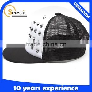 Custom High Quality Winter Hats Blank Trucker Mesh Cap thumbnail-6