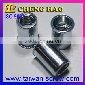Hot Sale Small Flange Not Ribbed Slotted Yellow Galvanized Steel Blind Rivet Nuts thumbnail-4