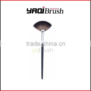Pink Wooden Handle Fan Makeup Brush thumbnail-6
