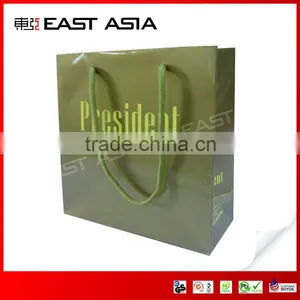 Glossy Clothing Paper Bags for American Market thumbnail-1