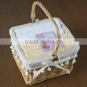 Light Color 100% Cotton Towel Set Packed in Basket thumbnail-1