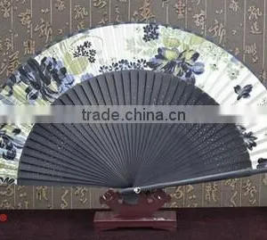 Perfect Party Farvor Bamboo Wooden Carved Hand Fan for Wedding Party Decor Gifts thumbnail-3