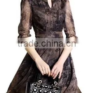 Women's V-Neck Vintage Flower Printed A-Line Casual Chiffon Dress thumbnail-1