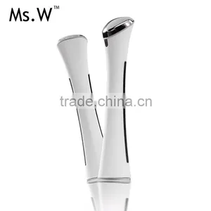 Factory Wholesale Battery Portable Facial Massage Machine thumbnail-2