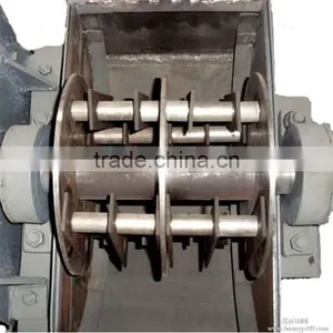 2016 Tongli High Efficient Hot Selling Wood Crusher thumbnail-2