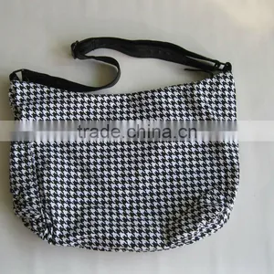Cotton Handbag With Printing thumbnail-1