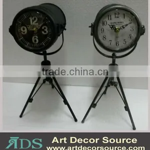Vintage Decoratived Metal Table Clock Manufacturer thumbnail-1