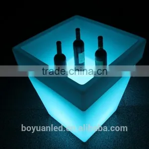 Plastic Material Led Flower Pot With IR Remote Control, Plastic Big Outdoor Led Flower Pots thumbnail-4