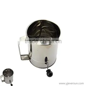 Elegant and Graceful Flour Sifter thumbnail-1
