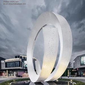 Silver Metal Sculpture thumbnail-2