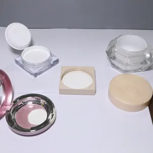 Square Thick-Wall Cosmetic Jar Injection Mold – 1*4 Hot Runner System, S136 Steel, 300K Shots, Mirror Polish, CNC & EDM Precision, IATF 16949 thumbnail-1