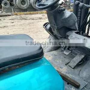 Used Komatsu Forklift FD30T-16 With Good Condition thumbnail-5