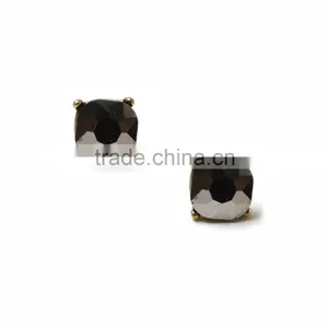 High Quality Cool Black Single Crystal Stone Jewelry Men Daily Wear Stud Earrings thumbnail-4