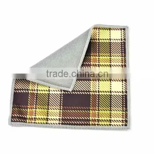 Easy Carry-On Double-Side Cloth thumbnail-1