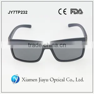 Popular Classic Polarized Sunglasses for Men thumbnail-3