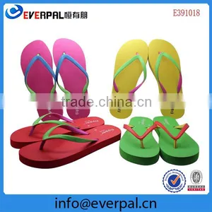 Wholesale Slippers Cheap Wholesale Personalized Flip Flops thumbnail-1