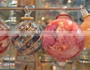 Attractive Glass Christmas Ornaments thumbnail-1