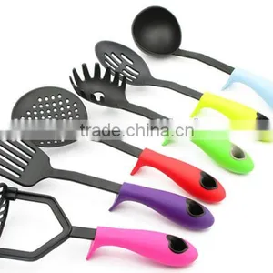 2015 New Nylon Kitchen Utensil Set With Revolving Holder for Restaurant thumbnail-5