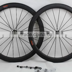 2015 New Arrival Ffwd 700C Clincher Carbon Fiber Wheelset Chinese Bike Wheels High-profile Carbon Wheels thumbnail-1