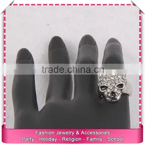 Low Price Mens Silver Rings Wholesale, Mens Skull Ring With Stone thumbnail-1