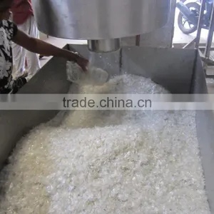 Recycled Crushed PET Bottle Washed Chips thumbnail-1