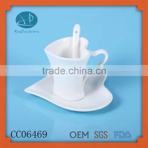 Hot Selling Ceramic Mug With Spoon Sample Cute Cup White Coffee Mug,heart Shape Plate thumbnail-1