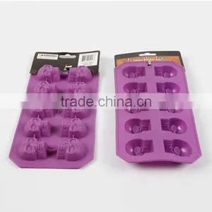 TPR Halloween Skull Design Ice Cube Tray thumbnail-3
