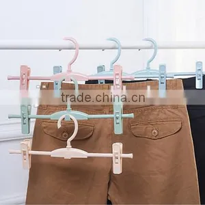 Wholesale Stock Small Order Rotatable With Clip Plastic Clothes Hanger thumbnail-2