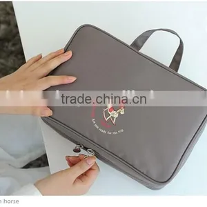 Factory Hanging Makeup Bag and Travel Toilet Cosmatic Bag thumbnail-2