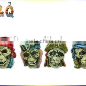 Polyresin Skull Candle Holder thumbnail-1